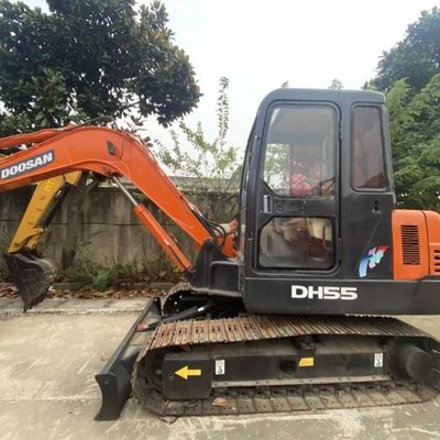 Pertanian Digunakan Mini Excavator DOOSAN 55 Crawler Excavator Peralatan Konstruksi