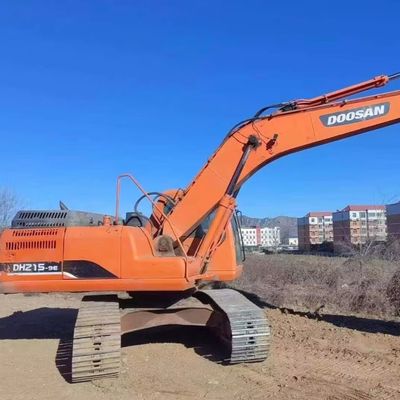 Digger Excavator yang digunakan Doosan DH215W Mesin Konstruksi 48KW Penghematan bahan bakar