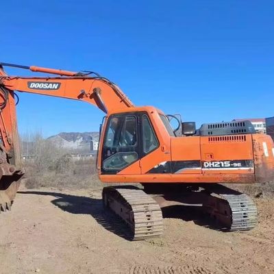 Digger Excavator yang digunakan Doosan DH215W Mesin Konstruksi 48KW Penghematan bahan bakar