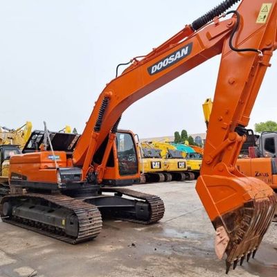 Hand kedua DOOSAN Hydraulic Digger DH225 Peralatan Penggalian yang Digunakan