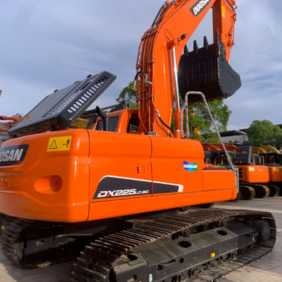 1900rpm Digunakan DOOSAN Excavator DX225LC-9C Peralatan Konstruksi 21800kg