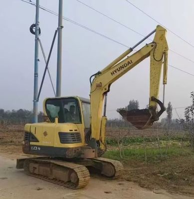 Di tangan kedua Hyundai 60 Excavator Digger Mini Hydraulic Crawler Excavator 5850kg