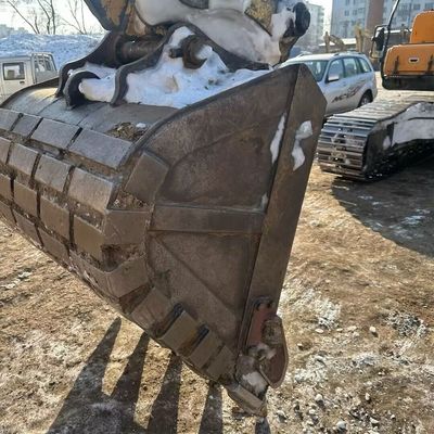 Kuning Hyundai 305 Digger Excavator digunakan 198kw 1900rpm Mesin konstruksi tangan kedua
