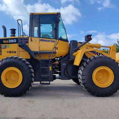Tugas berat 146kW Komatsu WA380 digunakan wheel loader 5 Ton beban untuk pertanian