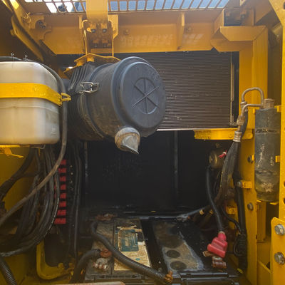 Komatsu Excavator Hydraulic Besar Digunakan Crawler Jenis KOMATSU PC 130