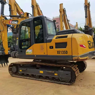 Excavator yang digunakan XCMG XE135 Hand Hydraulic Crawler Excavator
