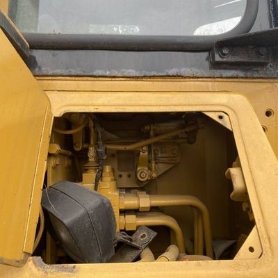 Konstruksi 121HP Bulldozer bekas Cat D5N tangan kedua Efisiensi operasi tinggi